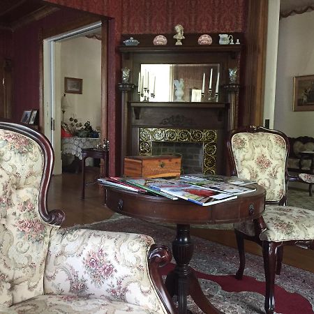 Grand Avenue Bed And Breakfast 카시지 외부 사진