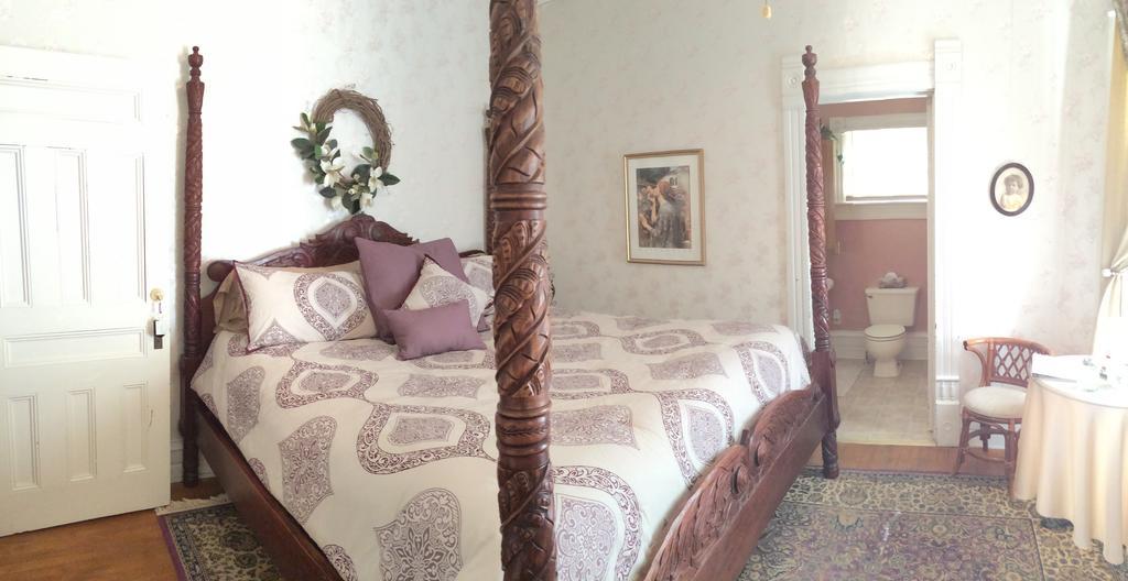 Grand Avenue Bed And Breakfast 카시지 객실 사진