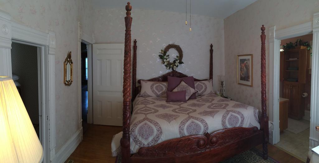 Grand Avenue Bed And Breakfast 카시지 객실 사진