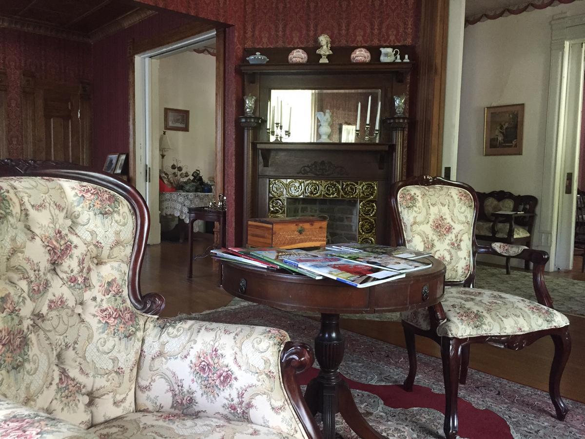 Grand Avenue Bed And Breakfast 카시지 외부 사진