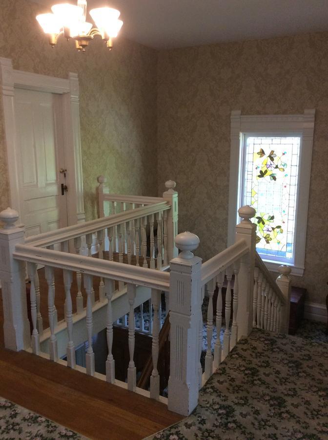 Grand Avenue Bed And Breakfast 카시지 외부 사진