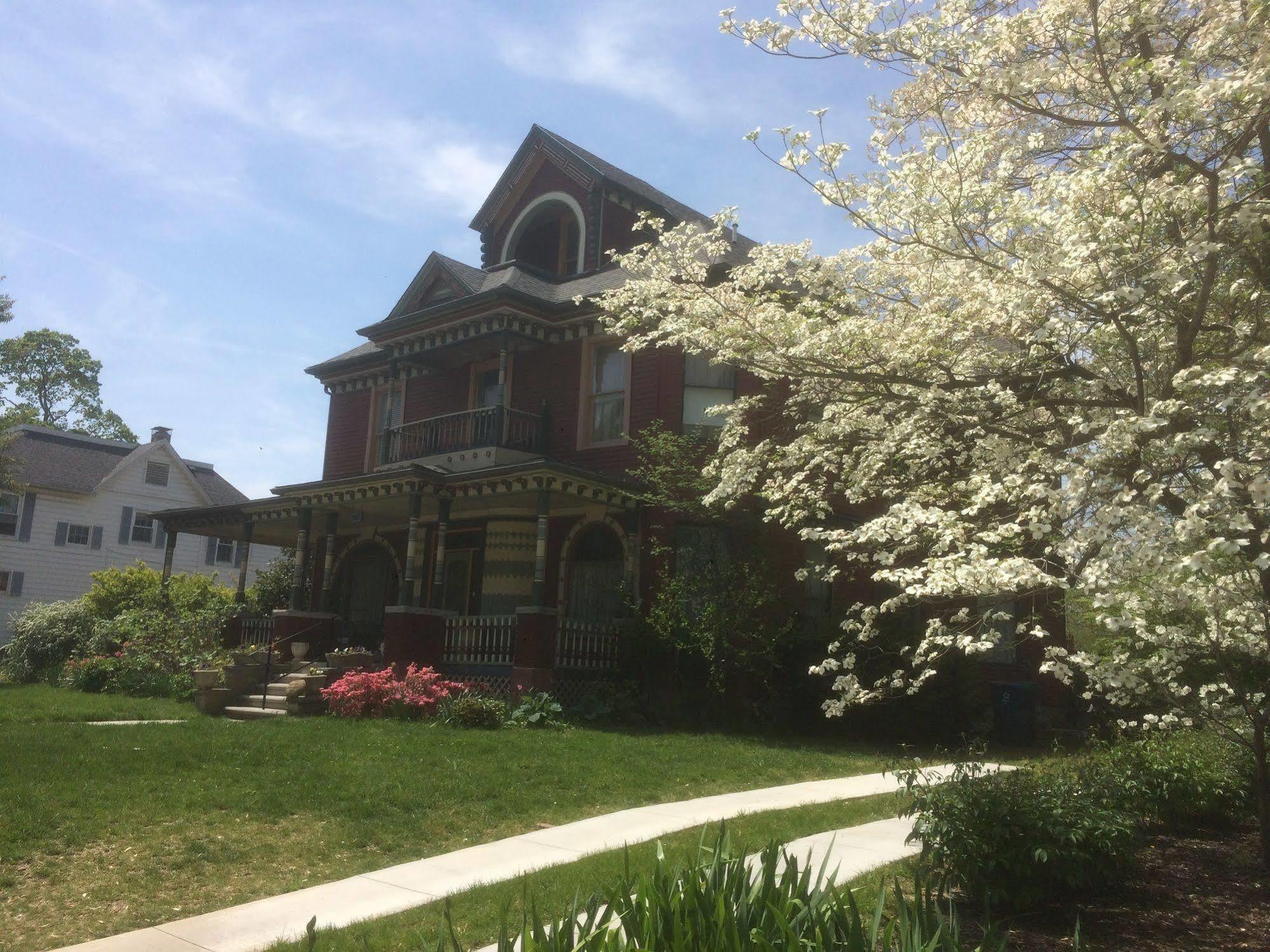 Grand Avenue Bed And Breakfast 카시지 외부 사진