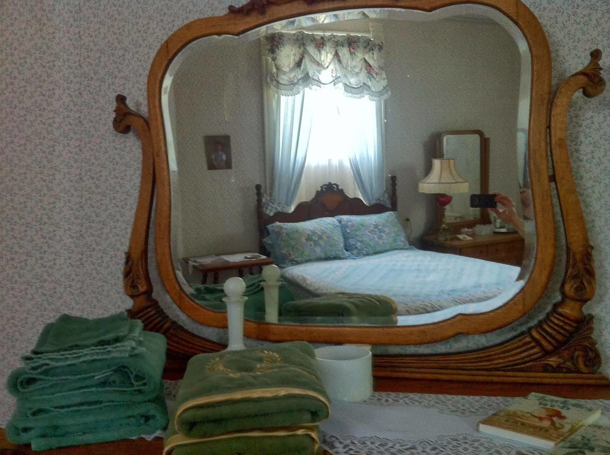 Grand Avenue Bed And Breakfast 카시지 외부 사진